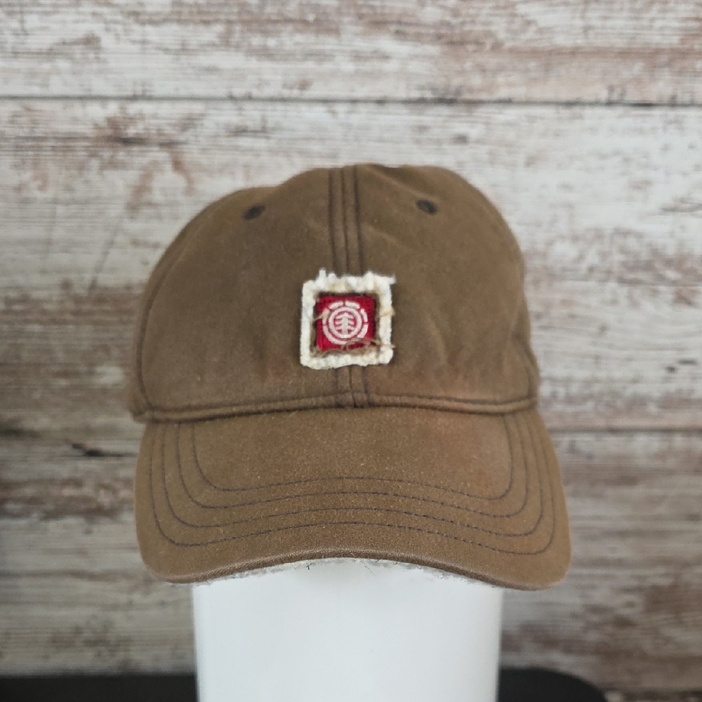 Element Crowns Brown Baseball Cap with Treelogo and Fleece Lining